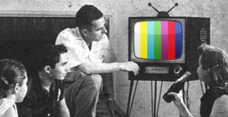Digital-TV-stakeholders-must-think-inside-the-set-top-box